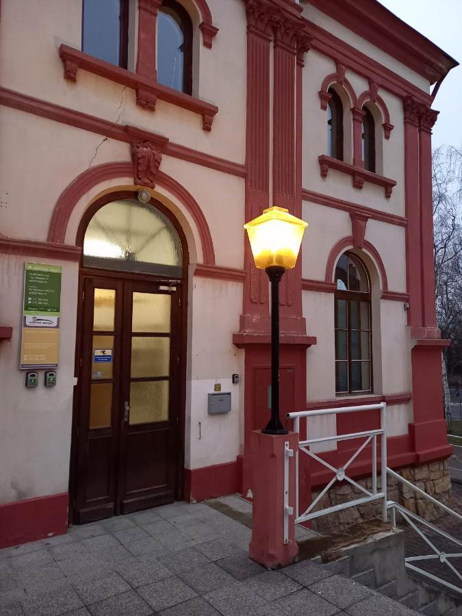 Hotel Decin Na Skrivance מראה חיצוני תמונה